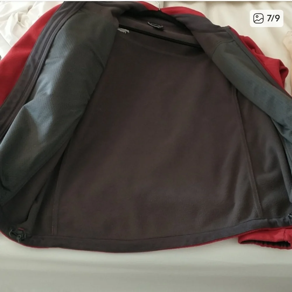 The North Face Men's Deep Red Performance‎ Jacket, Full Zip, Men's Size Medium
